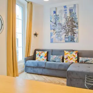 Fully Renovated Historic In Heart Mouffetard Apartment Paris